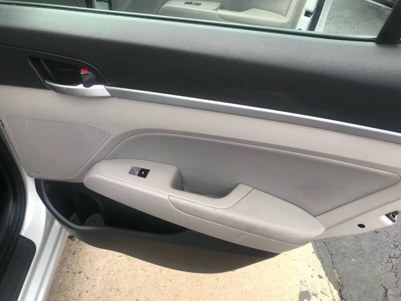 2019 Hyundai Elantra Limited