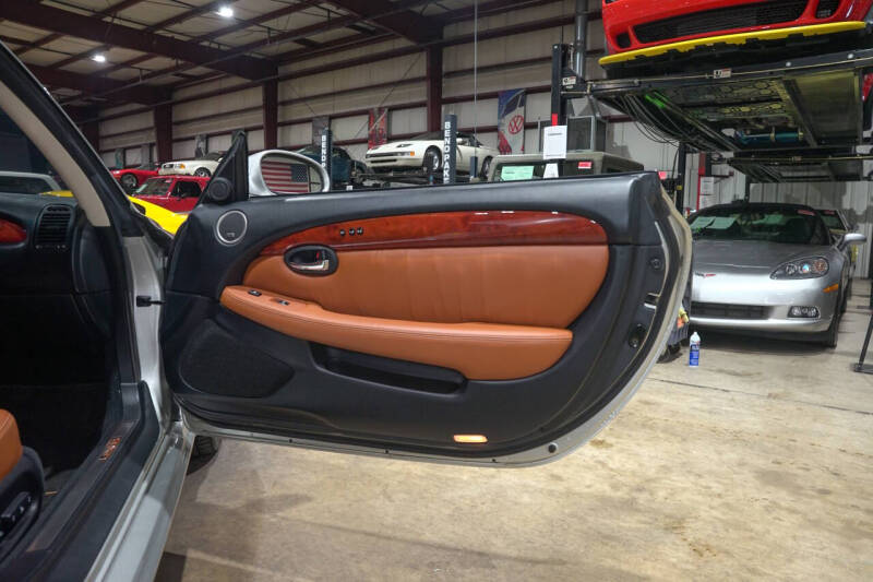2004 Lexus SC 430