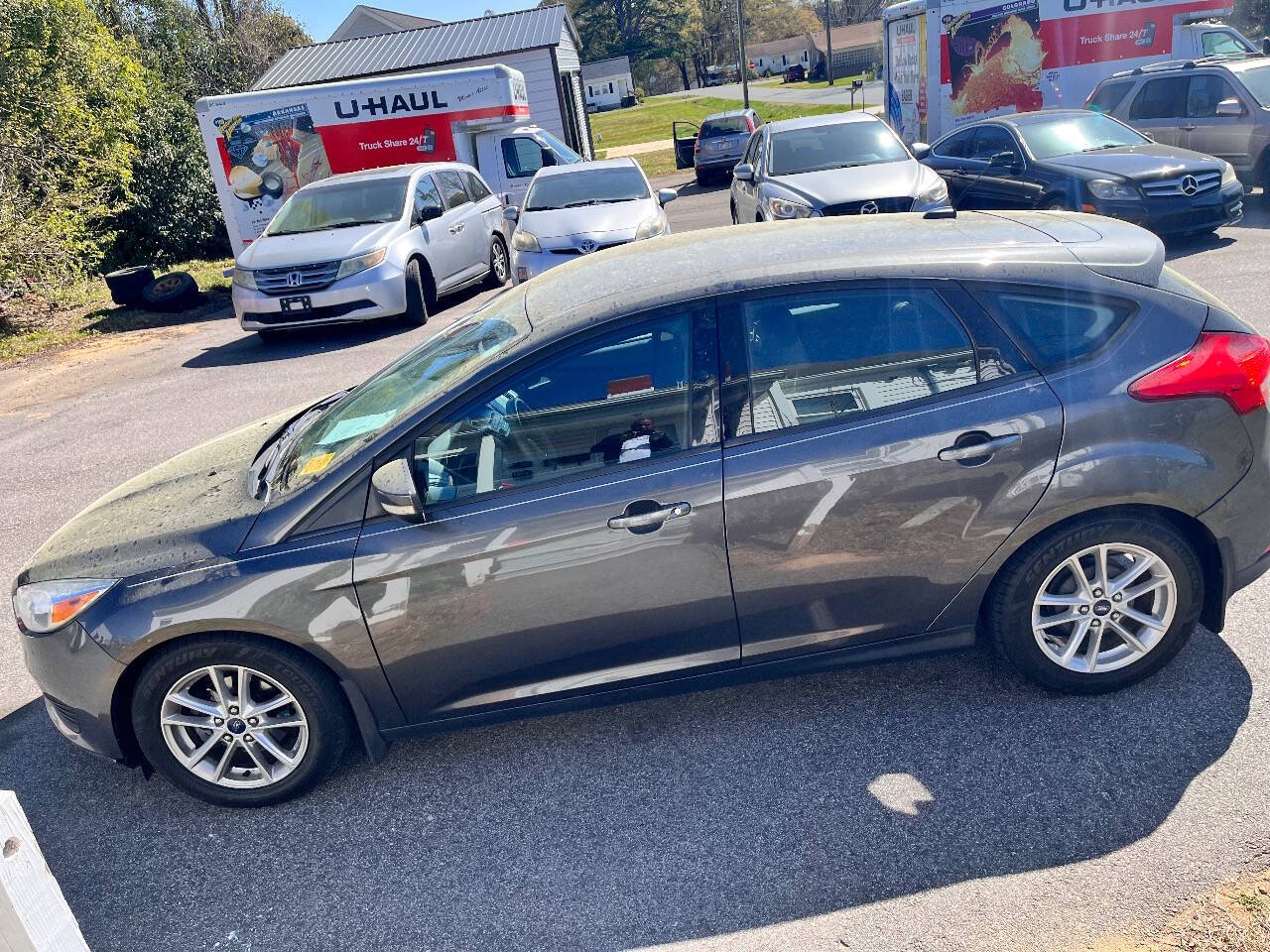 Brown 2016 Ford Focus SE SE 4dr Hatchback 1