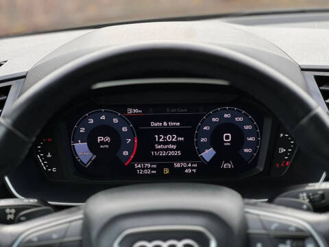 2021 Audi Q3 quattro S line Premium 45 TFSI