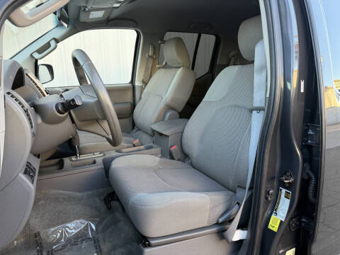 2013 Nissan Frontier SV