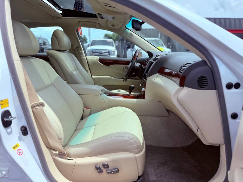 2010 Lexus LS 460