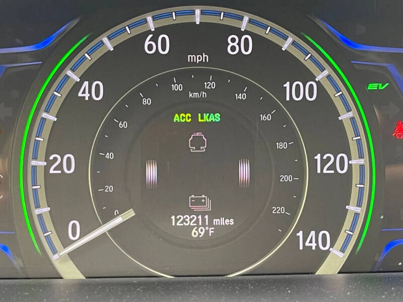 2017 Honda Accord Hybrid Touring