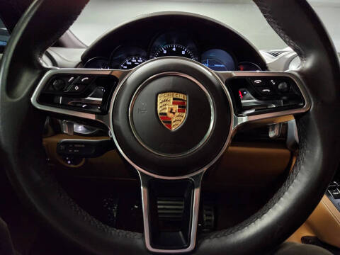 2016 Porsche Cayenne GTS