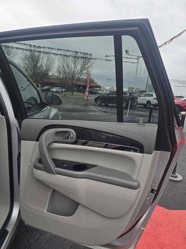 2017 Buick Enclave Leather