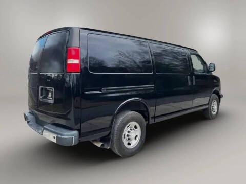 2019 Chevrolet Express 2500