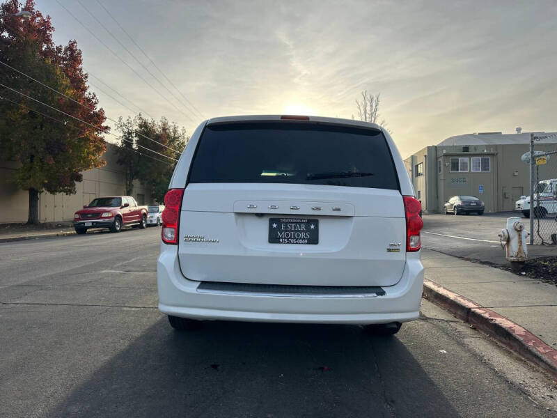 2017 Dodge Grand Caravan SXT
