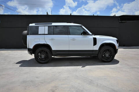 2025 Land Rover Defender 110 P300 S