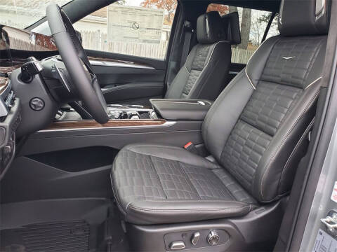 2026 Cadillac Escalade Platinum Sport