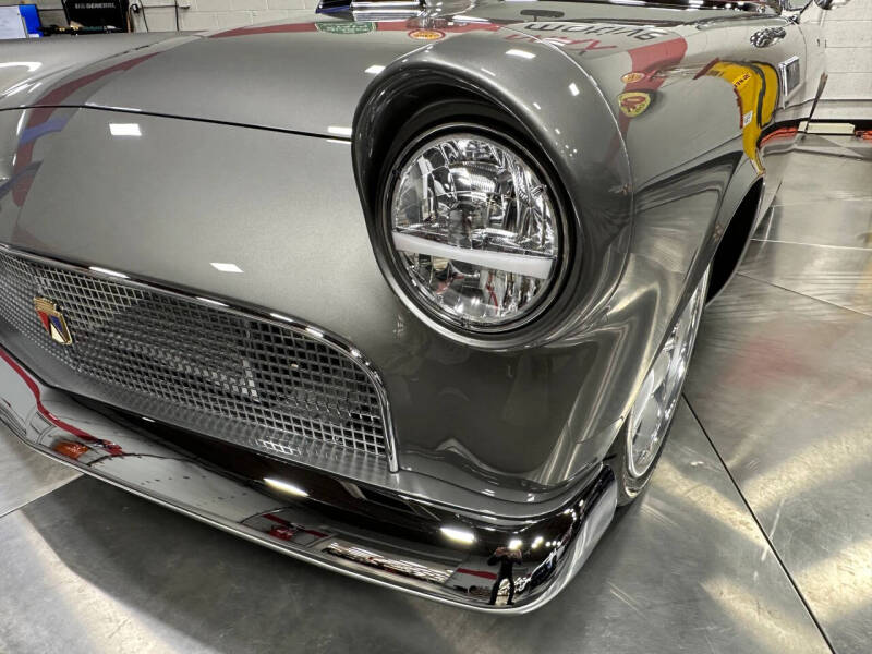 1956 Ford Thunderbird