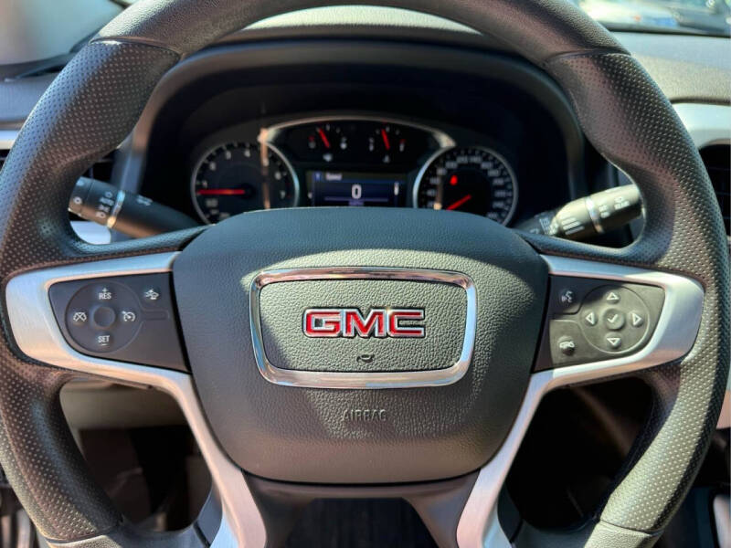 2022 GMC Acadia