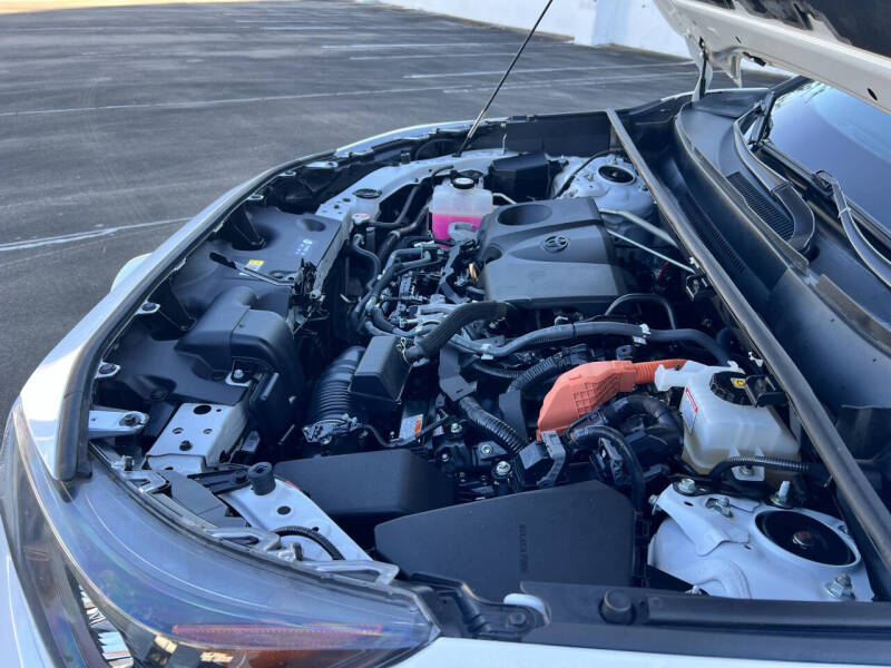 2019 Toyota RAV4 Hybrid LE