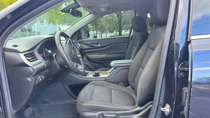 2021 GMC Acadia SLE