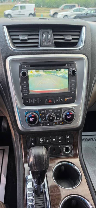 2016 GMC Acadia SLT-1