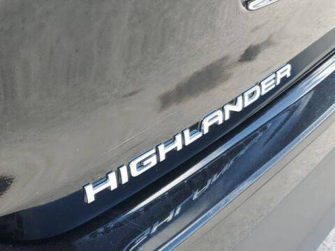 2023 Toyota Highlander L