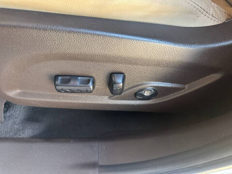 2017 Hyundai Santa Fe Sport 2.0T Ultimate