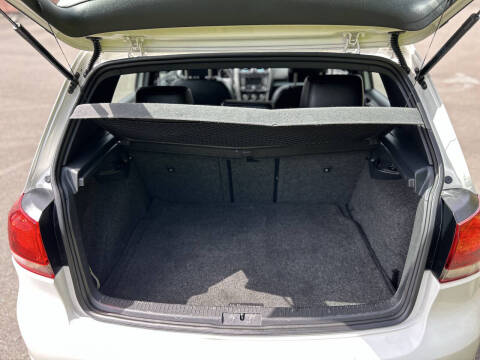 2013 Volkswagen GTI Drivers Edition