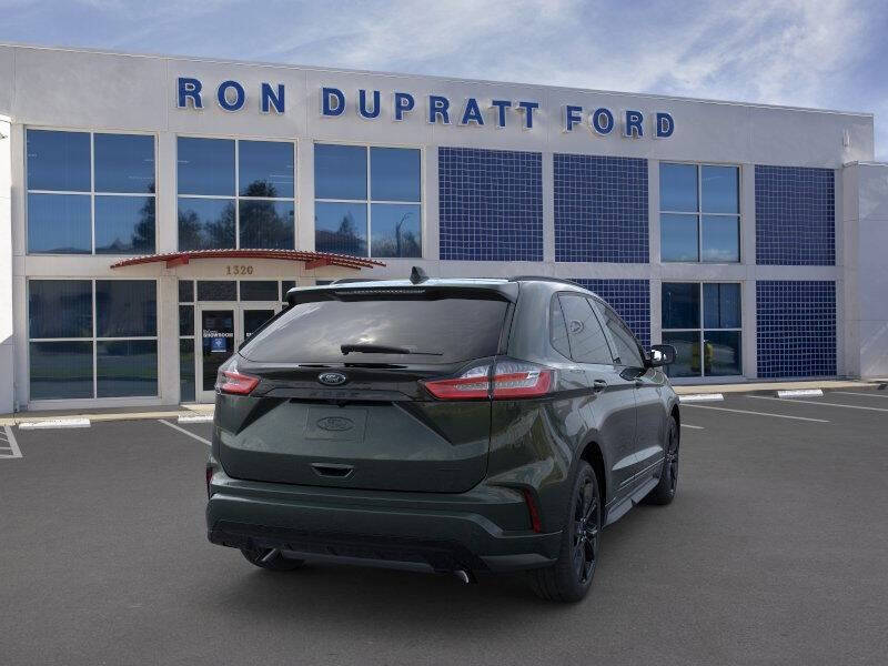 2024 Ford Edge SE