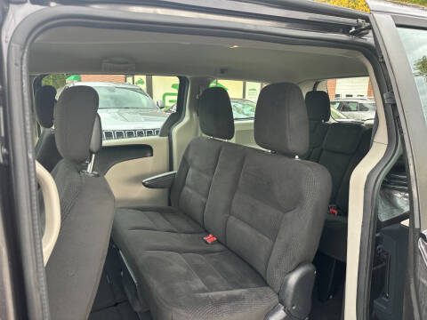 2015 Dodge Grand Caravan American Value Package