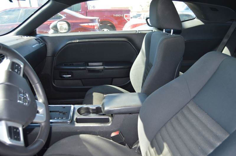 2014 Dodge Challenger SXT