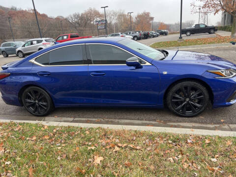 2023 Lexus ES 350 F SPORT Handling