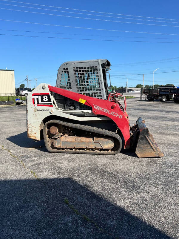 2017 Takeuchi TL8 Skid steer