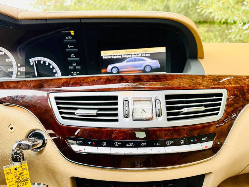 2012 Mercedes-Benz S-Class S 550