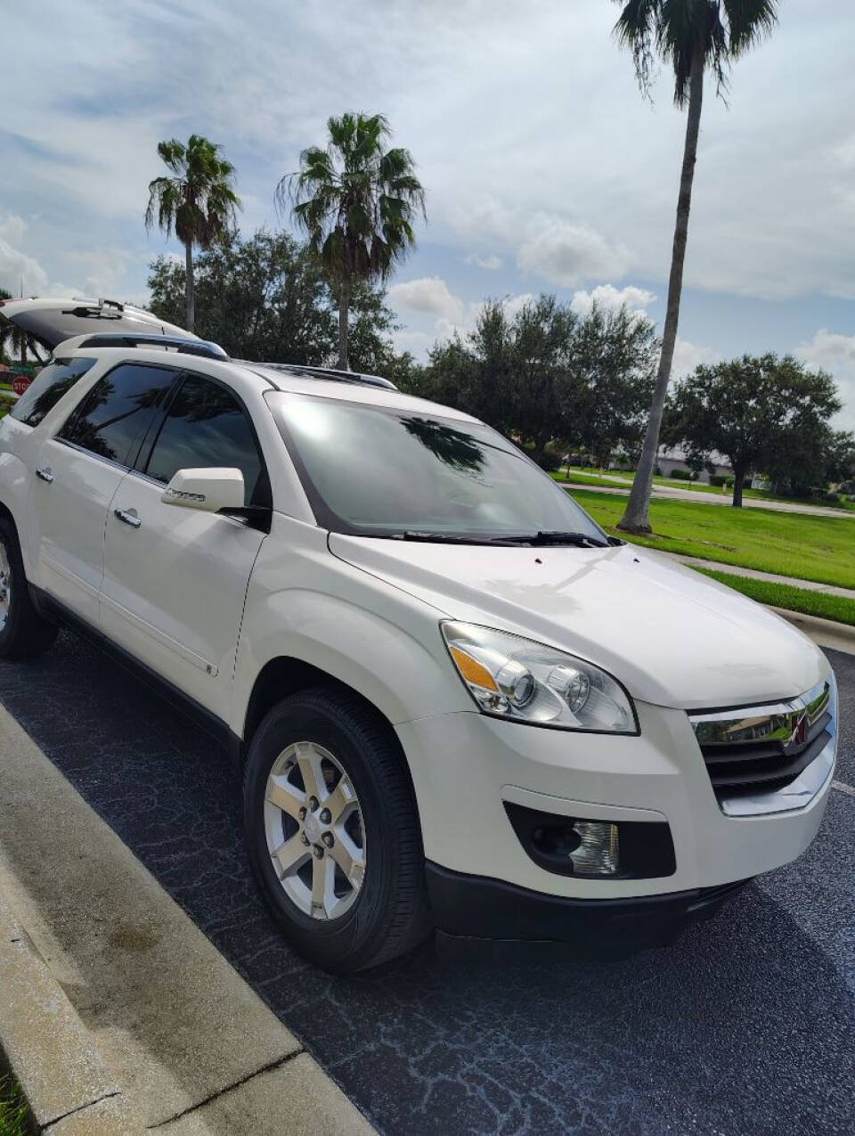 2009 Saturn Outlook for sale at Amatrudi Motor Sports in Fort Pierce, FL