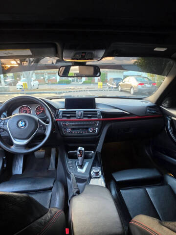 2013 BMW 3 Series 328i