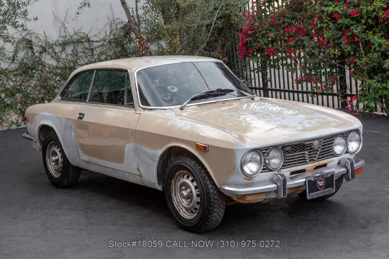 1974 Alfa Romeo GTV6