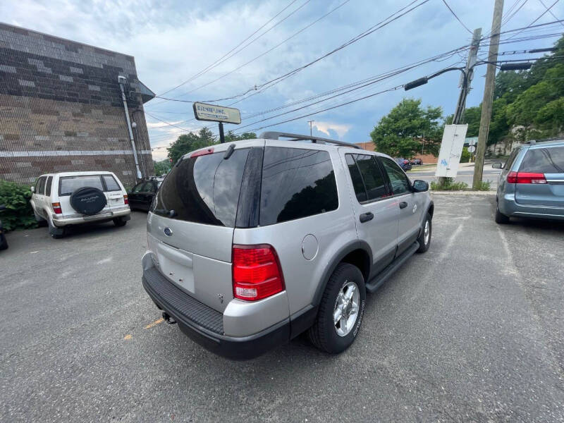 2003 Ford Explorer XLT