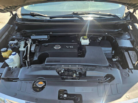 2014 Nissan Pathfinder Platinum