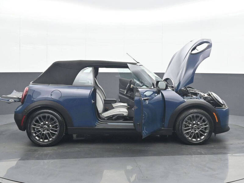 2025 MINI Convertible