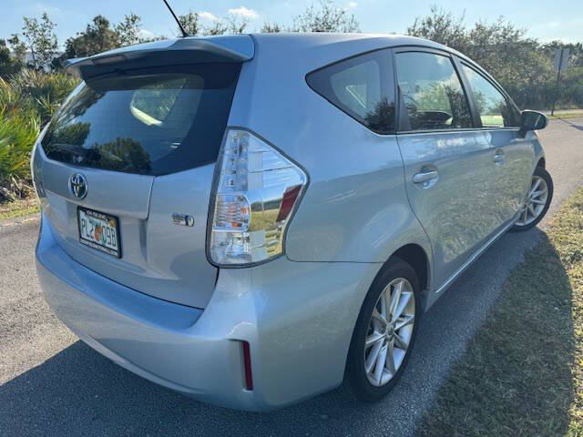 2012 Toyota Prius v Three