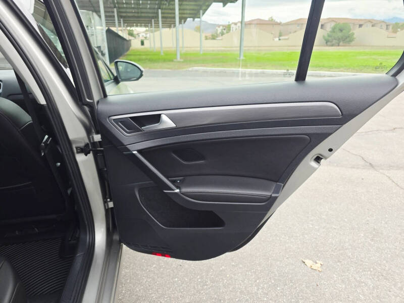 2018 Volkswagen Golf