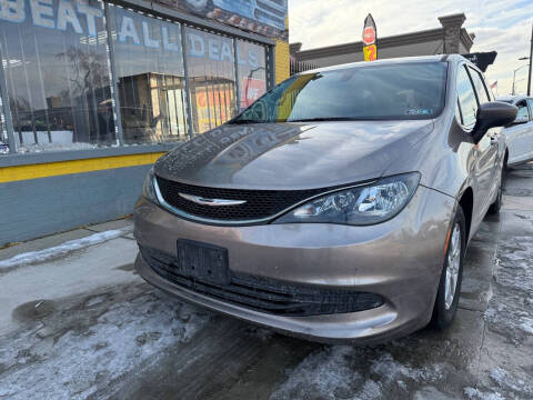 2017 Chrysler Pacifica for sale at Dollar Daze Auto Sales Inc in Detroit MI