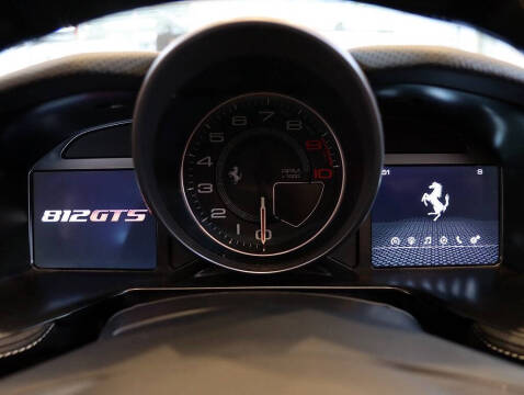 2021 Ferrari 812 GTS