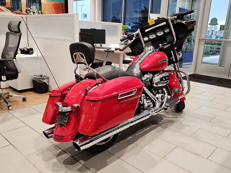 2023 Harley-Davidson Street Glide