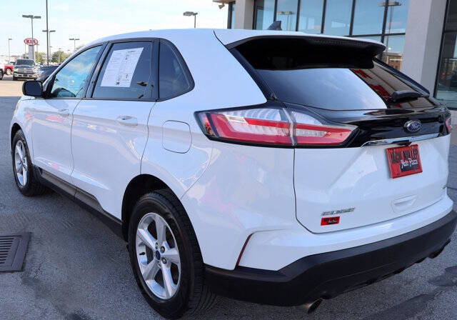 2020 Ford Edge SE