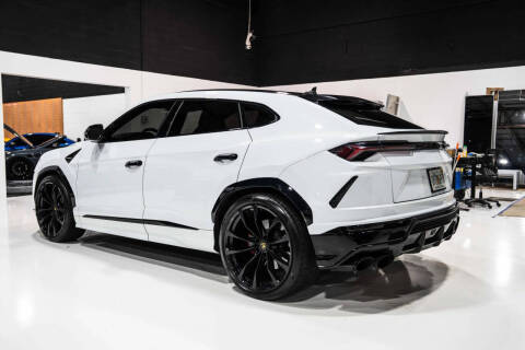2022 Lamborghini Urus