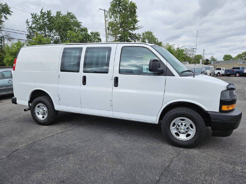 2021 Chevrolet Express 2500