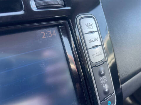 2015 Nissan LEAF S
