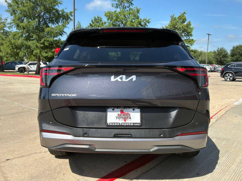 2026 Kia Sportage LX