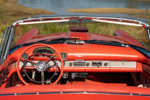 1956 Ford Thunderbird