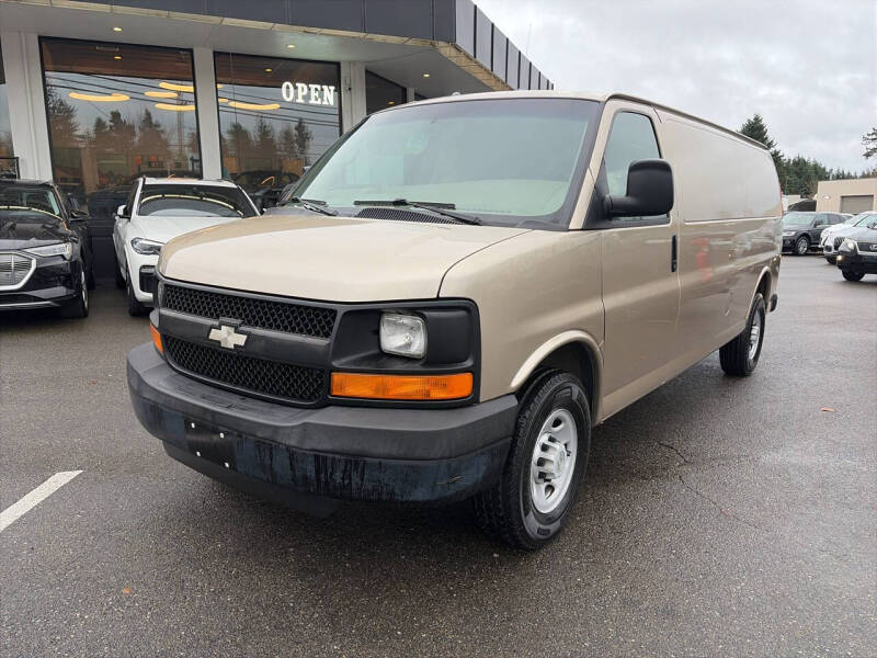 2008 Chevrolet Express Cargo Work Van's photo