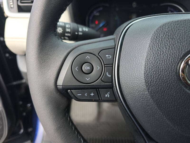 2024 Toyota RAV4 Hybrid XLE Premium