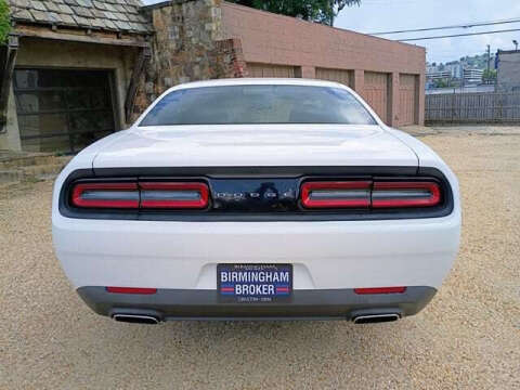 2016 Dodge Challenger R/T Scat Pack