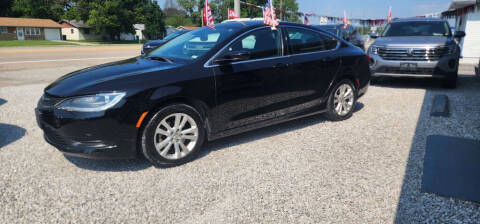 2017 Chrysler 200 LX