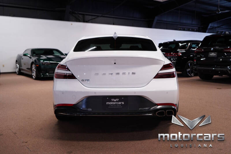 2023 Genesis G70