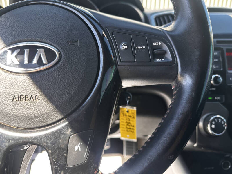 2013 Kia Forte Koup SX